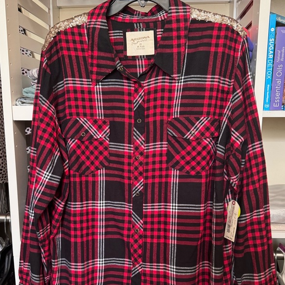 RED PLAID SEQUIN FLANNEL. ARIZONA LONG SLEEVE LIGHTWEIGHT SPARKLY SHIRT. NWT - Picture 2 of 16